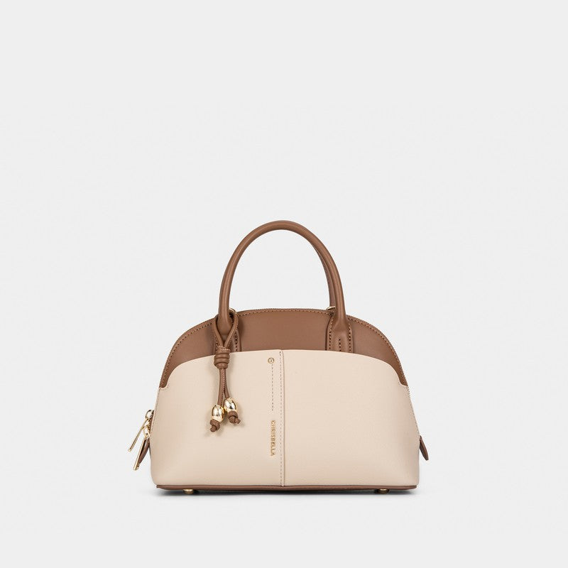 Handtasche