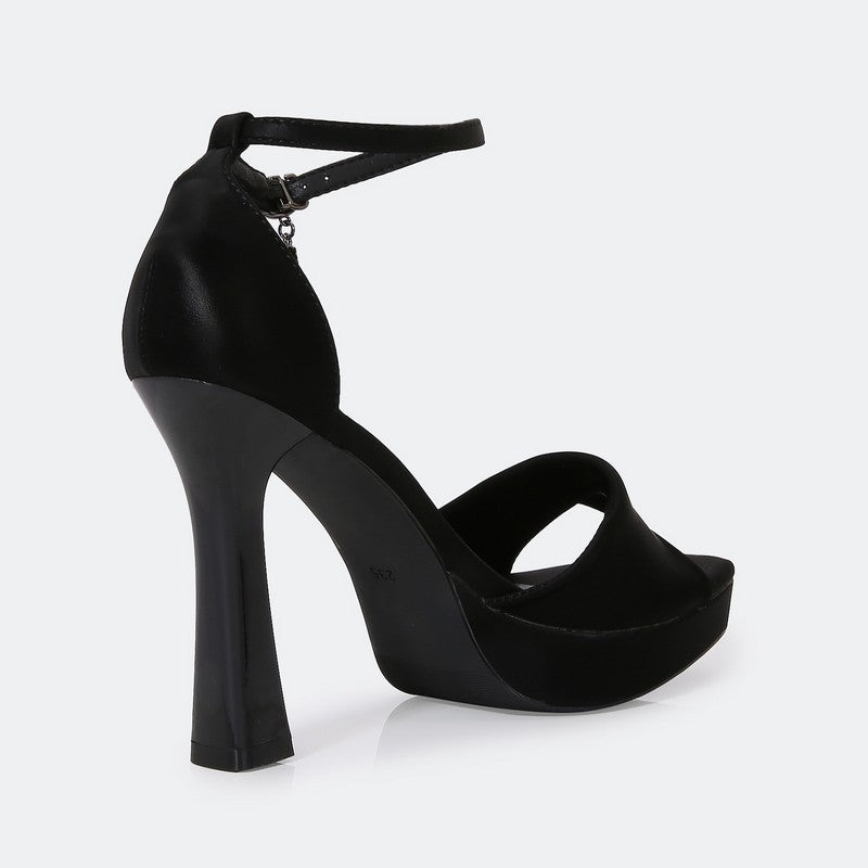 Elegante Damen Pumps – Zeitlos & Bequem