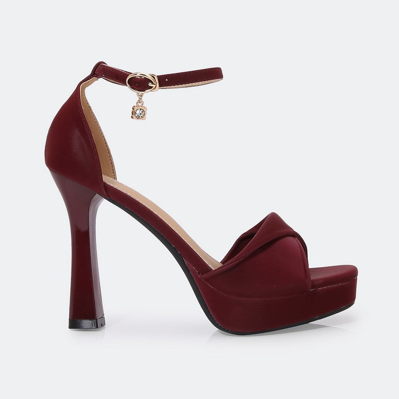 Elegante Damen Pumps – Zeitlos & Bequem
